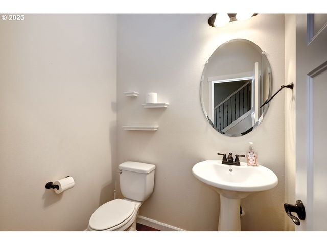 17647 HARDENBROOK Ave, Sandy, OR 97055