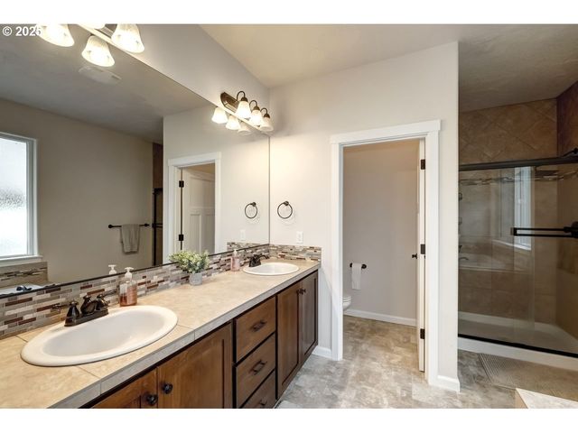 17647 HARDENBROOK Ave, Sandy, OR 97055