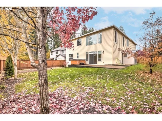 17647 HARDENBROOK Ave, Sandy, OR 97055