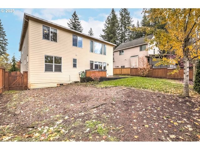 17647 HARDENBROOK Ave, Sandy, OR 97055