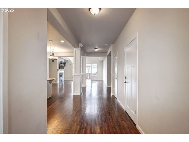 17647 HARDENBROOK Ave, Sandy, OR 97055