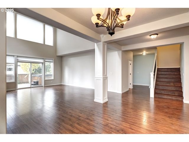 17647 HARDENBROOK Ave, Sandy, OR 97055