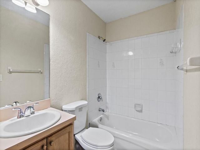 605 Dundas Court, Fort Pierce, FL 34950