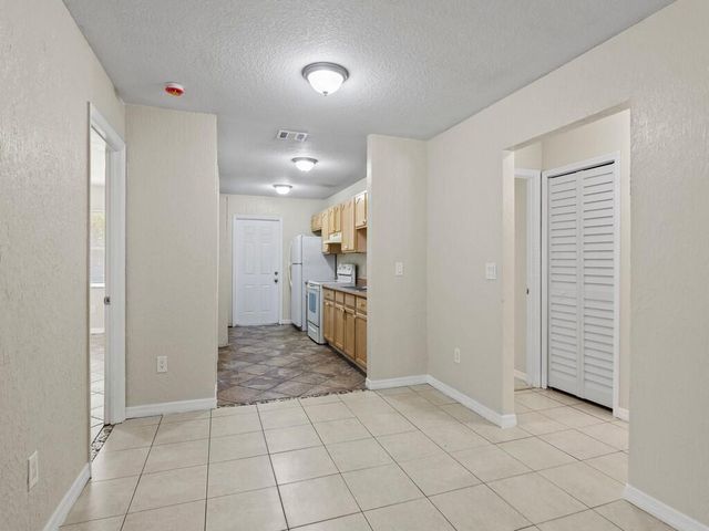 605 Dundas Court, Fort Pierce, FL 34950