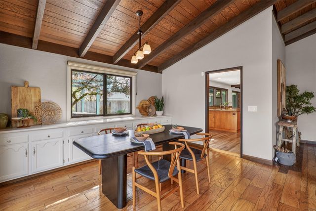 711 NW Amelia Drive, Grants Pass, OR 97526