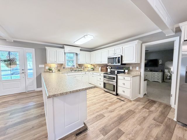 10650 Lascassas Pike, Milton, TN 37118