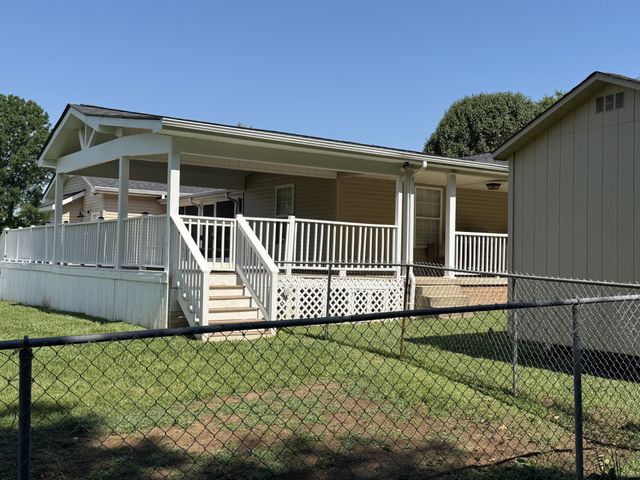 10650 Lascassas Pike, Milton, TN 37118