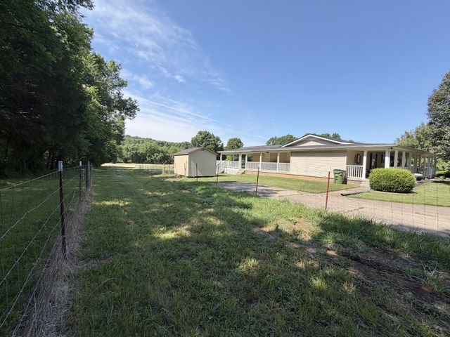10650 Lascassas Pike, Milton, TN 37118