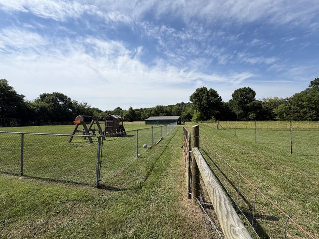 10650 Lascassas Pike, Milton, TN 37118