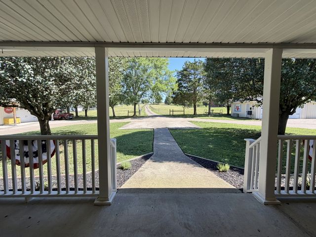 10650 Lascassas Pike, Milton, TN 37118