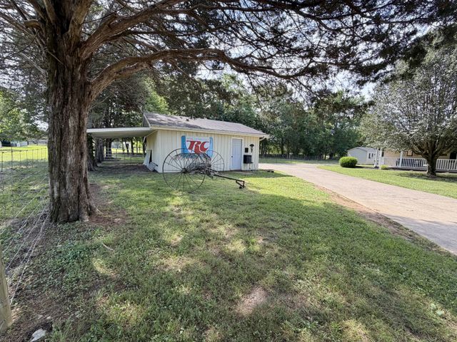 10650 Lascassas Pike, Milton, TN 37118