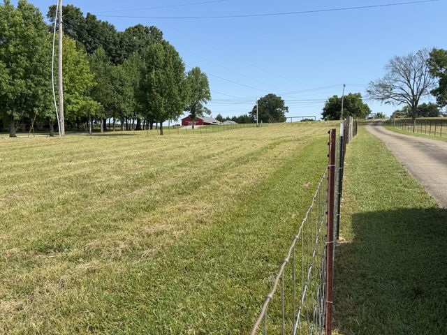 10650 Lascassas Pike, Milton, TN 37118