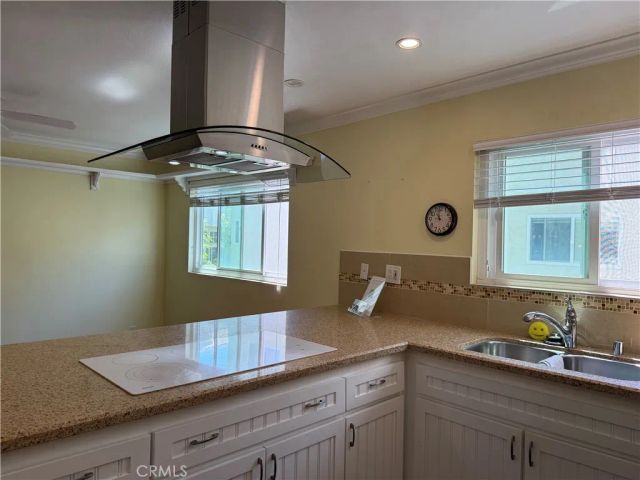 415 2nd, Hermosa Beach, CA 90254