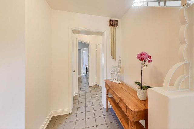 1947 Kenilworth Avenue, Wilmette, IL 60091