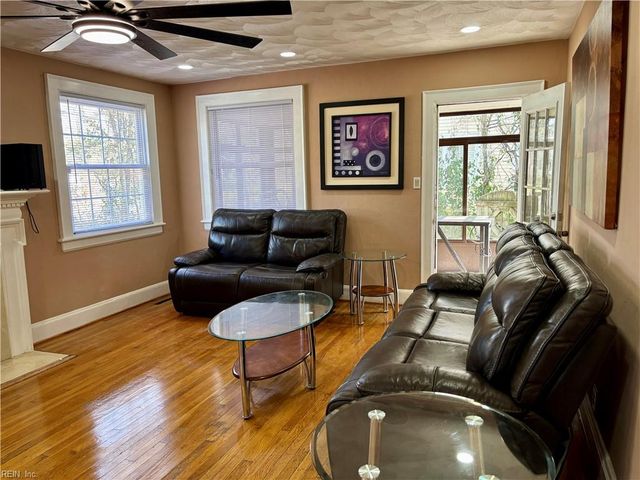 3813 High ST, Portsmouth, VA 23707