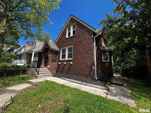 2718 N NORTH Street, Peoria, IL 61604