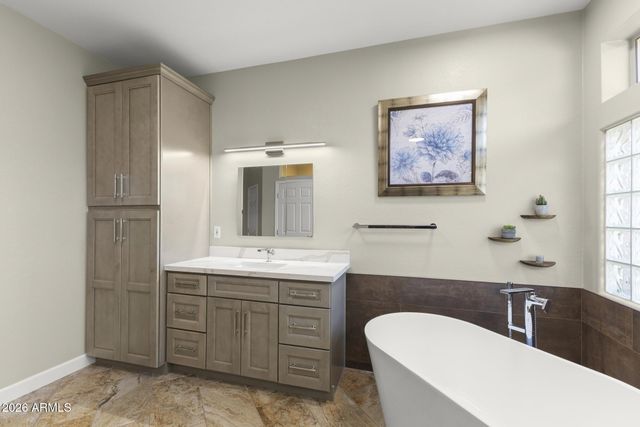 15453 W CYPRESS POINT Drive, Surprise, AZ 85374