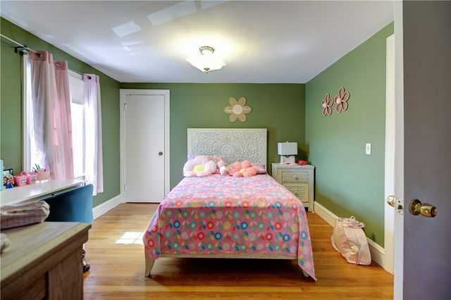 55 Jastram Street, Providence, RI 02908