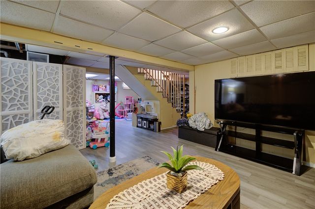 55 Jastram Street, Providence, RI 02908