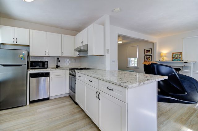 55 Jastram Street, Providence, RI 02908