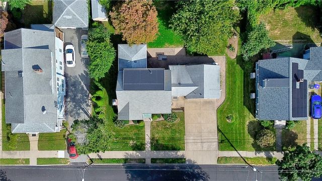55 Jastram Street, Providence, RI 02908