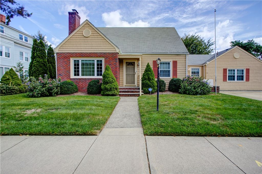 55 Jastram Street, Providence, RI 02908