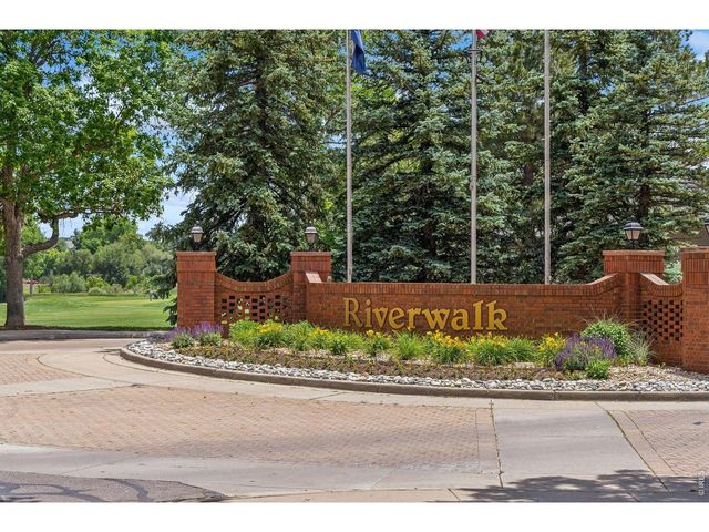 2761 W Riverwalk Cir A, Littleton, CO 80123