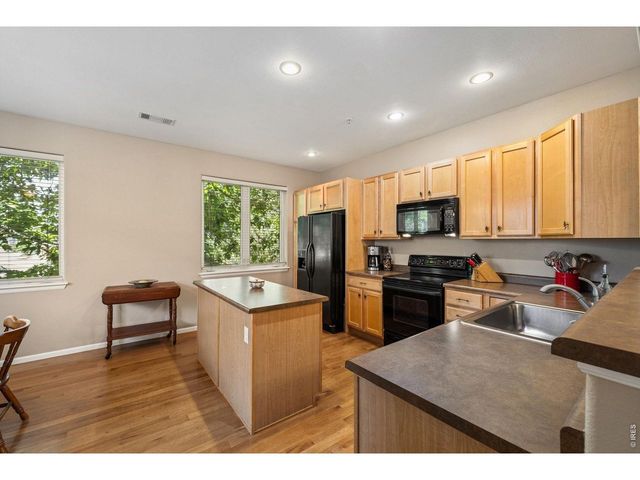 2761 W Riverwalk Cir A, Littleton, CO 80123