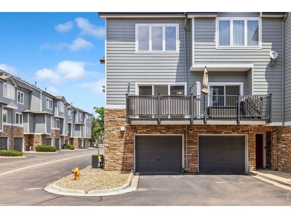 2761 W Riverwalk Cir A, Littleton, CO 80123