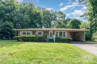 4900 Snow White Lane, Charlotte, NC 28213