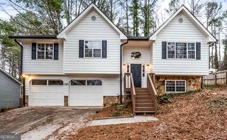 320 Rocky Cove Trail, Lawrenceville, GA 30044