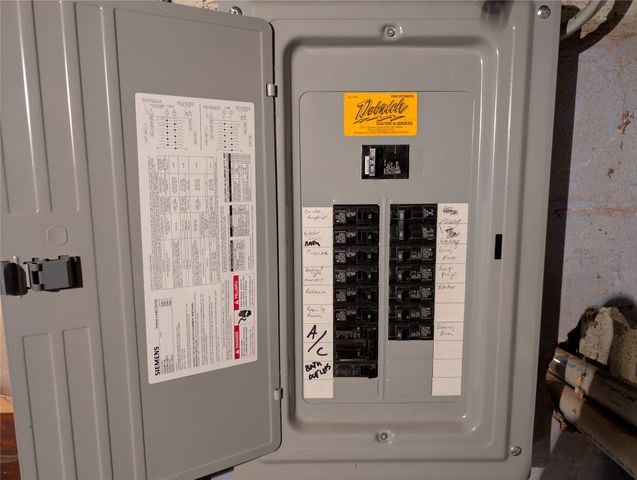 731 ELDRED Street, Erie, PA 16511