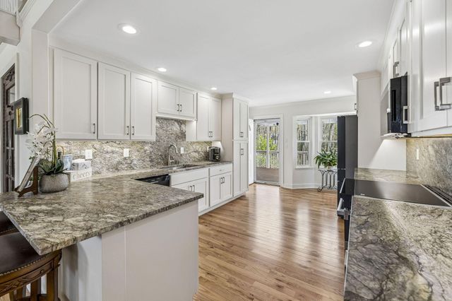 9306 W Ridge Trail Road, Soddy Daisy, TN 37379
