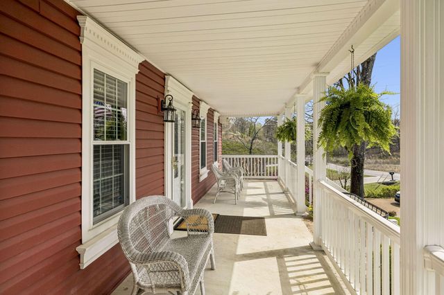 9306 W Ridge Trail Road, Soddy Daisy, TN 37379