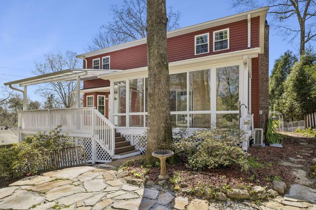 9306 W Ridge Trail Road, Soddy Daisy, TN 37379