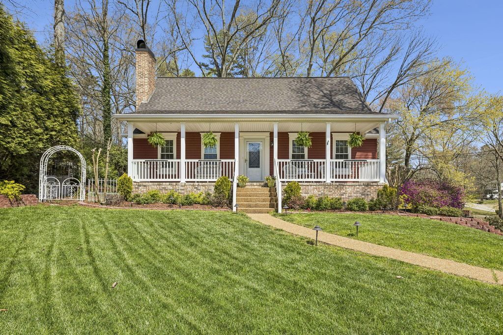 9306 W Ridge Trail Road, Soddy Daisy, TN 37379