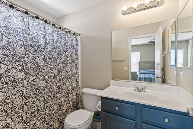 11549 W VOGEL Avenue, Youngtown, AZ 85363