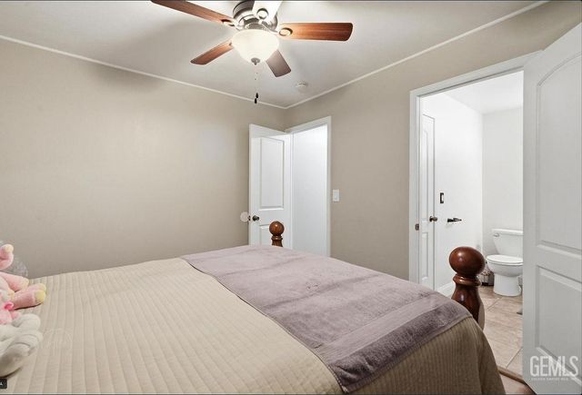 3535 Stine Road 44, Bakersfield, CA 93309