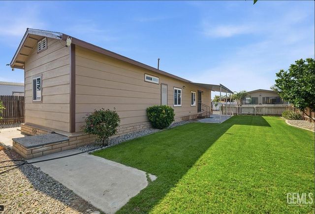 3535 Stine Road 44, Bakersfield, CA 93309