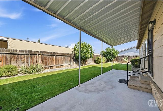 3535 Stine Road 44, Bakersfield, CA 93309