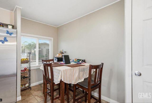 3535 Stine Road 44, Bakersfield, CA 93309