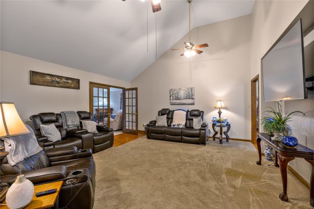 2325 Old Well Rd, Morrison, TN 37357