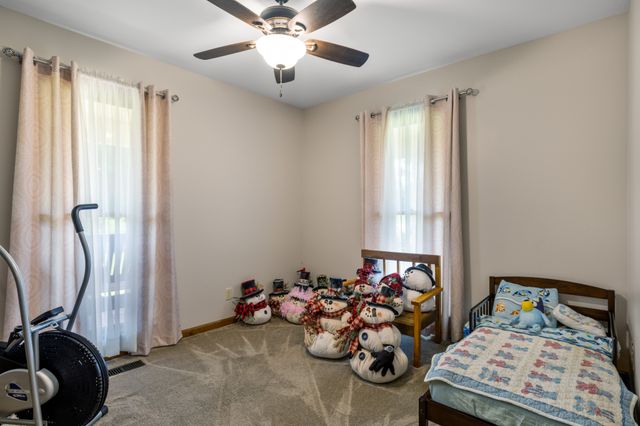 2325 Old Well Rd, Morrison, TN 37357