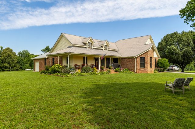 2325 Old Well Rd, Morrison, TN 37357