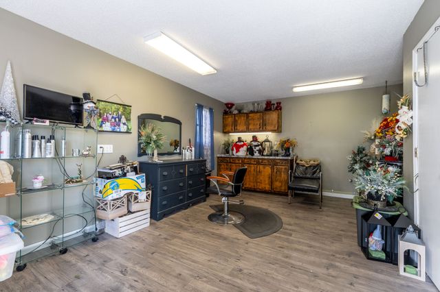 2325 Old Well Rd, Morrison, TN 37357
