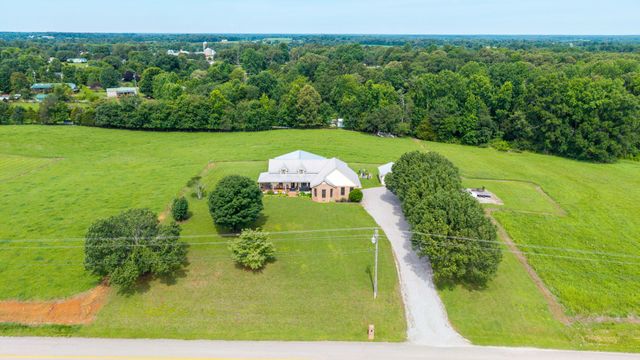2325 Old Well Rd, Morrison, TN 37357