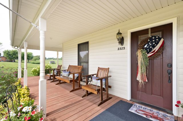 2325 Old Well Rd, Morrison, TN 37357