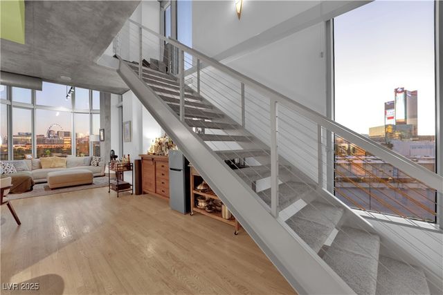 360 East Desert Inn Road 607, Las Vegas, NV 89109