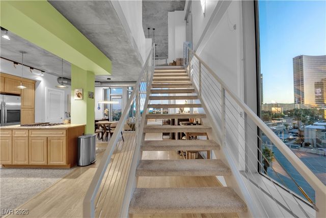 360 East Desert Inn Road 607, Las Vegas, NV 89109