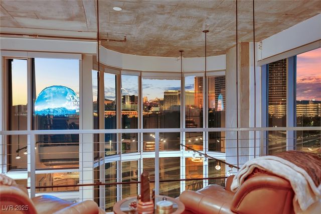 360 East Desert Inn Road 607, Las Vegas, NV 89109